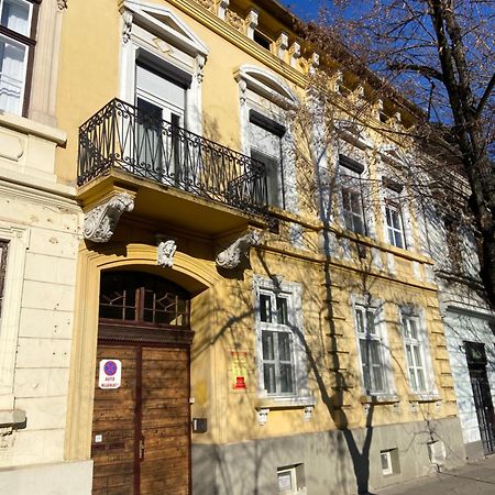 Petoefi House Apartment Szeged Exterior photo